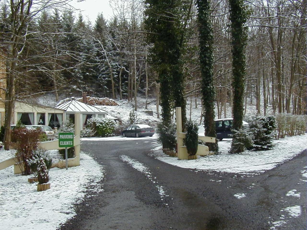Hotel Ermitage Du Moulin Labotte Haybes ภายนอก รูปภาพ