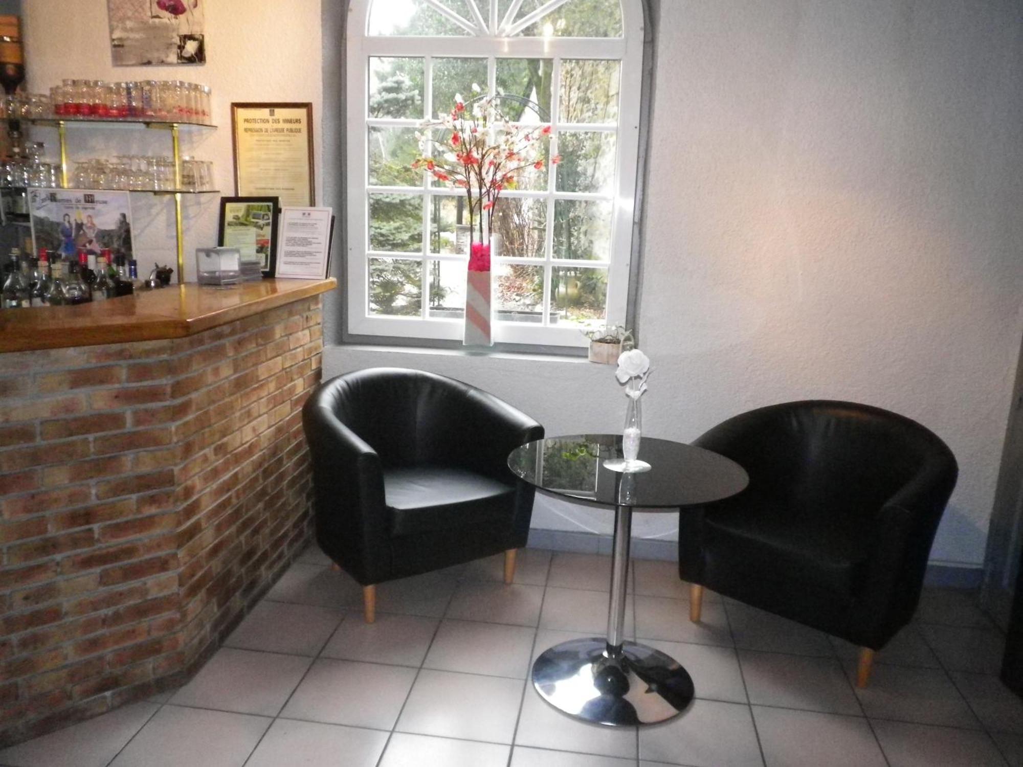 Hotel Ermitage Du Moulin Labotte Haybes ภายนอก รูปภาพ
