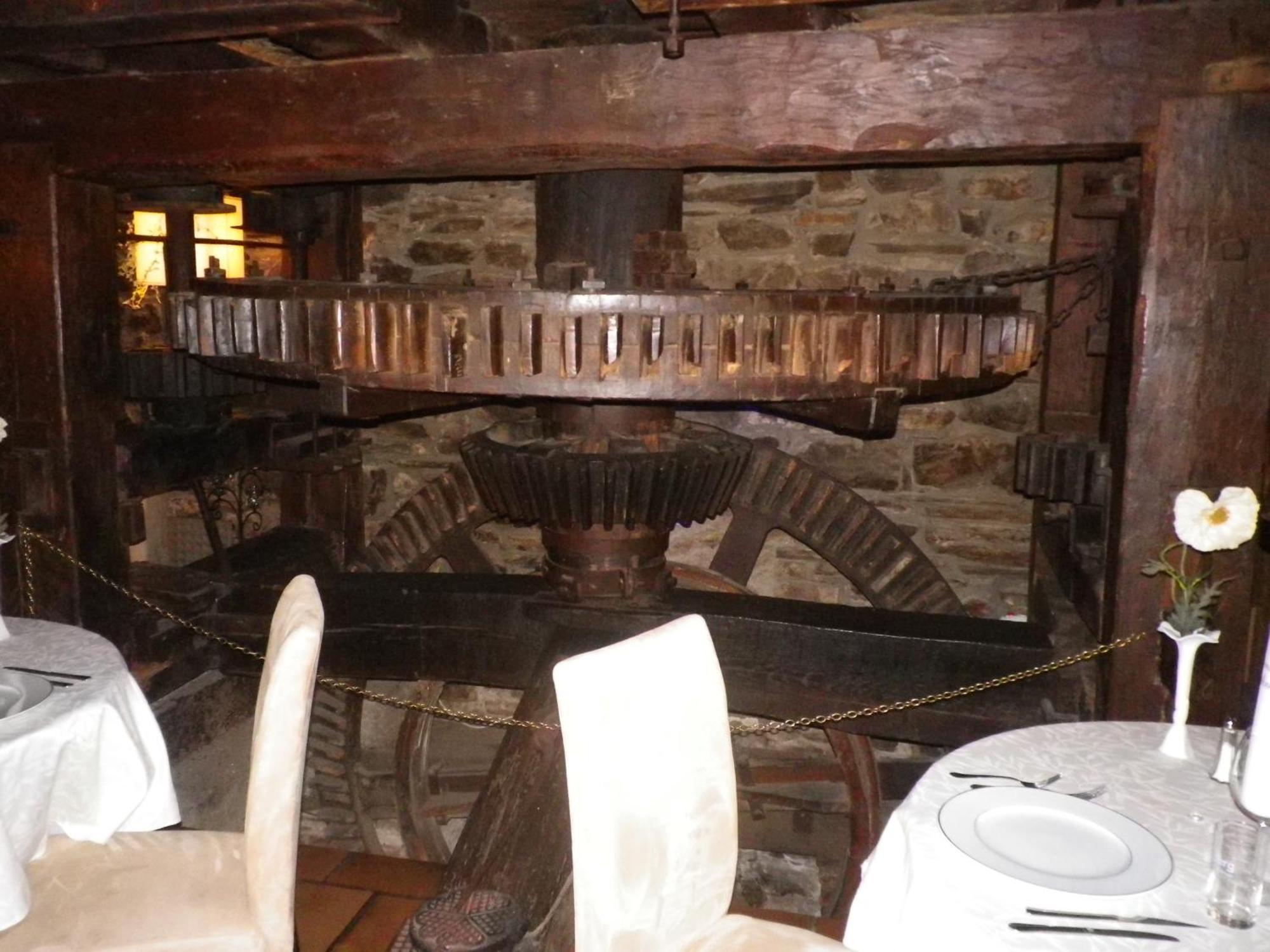 Hotel Ermitage Du Moulin Labotte Haybes ภายนอก รูปภาพ