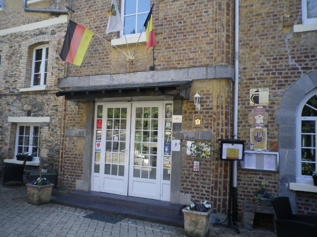 Hotel Ermitage Du Moulin Labotte Haybes ภายนอก รูปภาพ