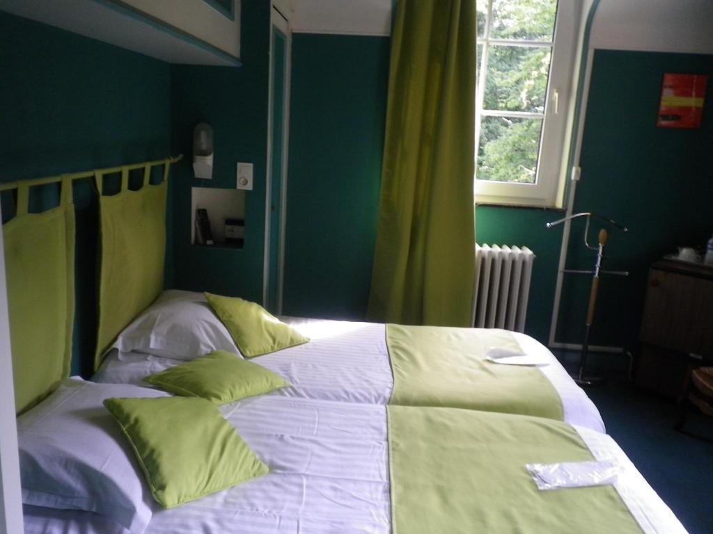 Hotel Ermitage Du Moulin Labotte Haybes ห้อง รูปภาพ
