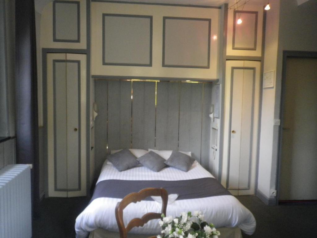 Hotel Ermitage Du Moulin Labotte Haybes ห้อง รูปภาพ